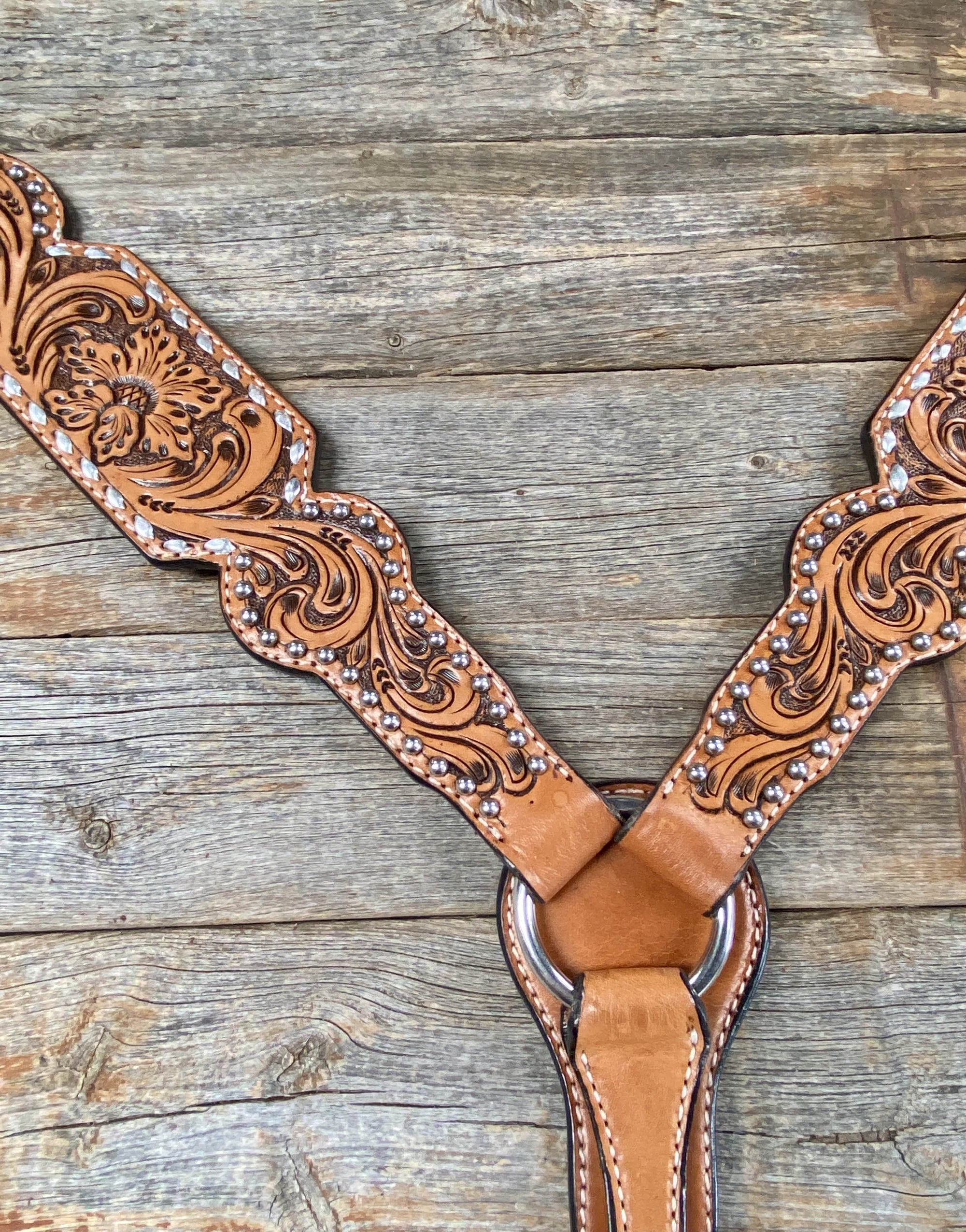 Light Oil Floral Tooled Silver Buckstitching &amp; Dots Breastcollar