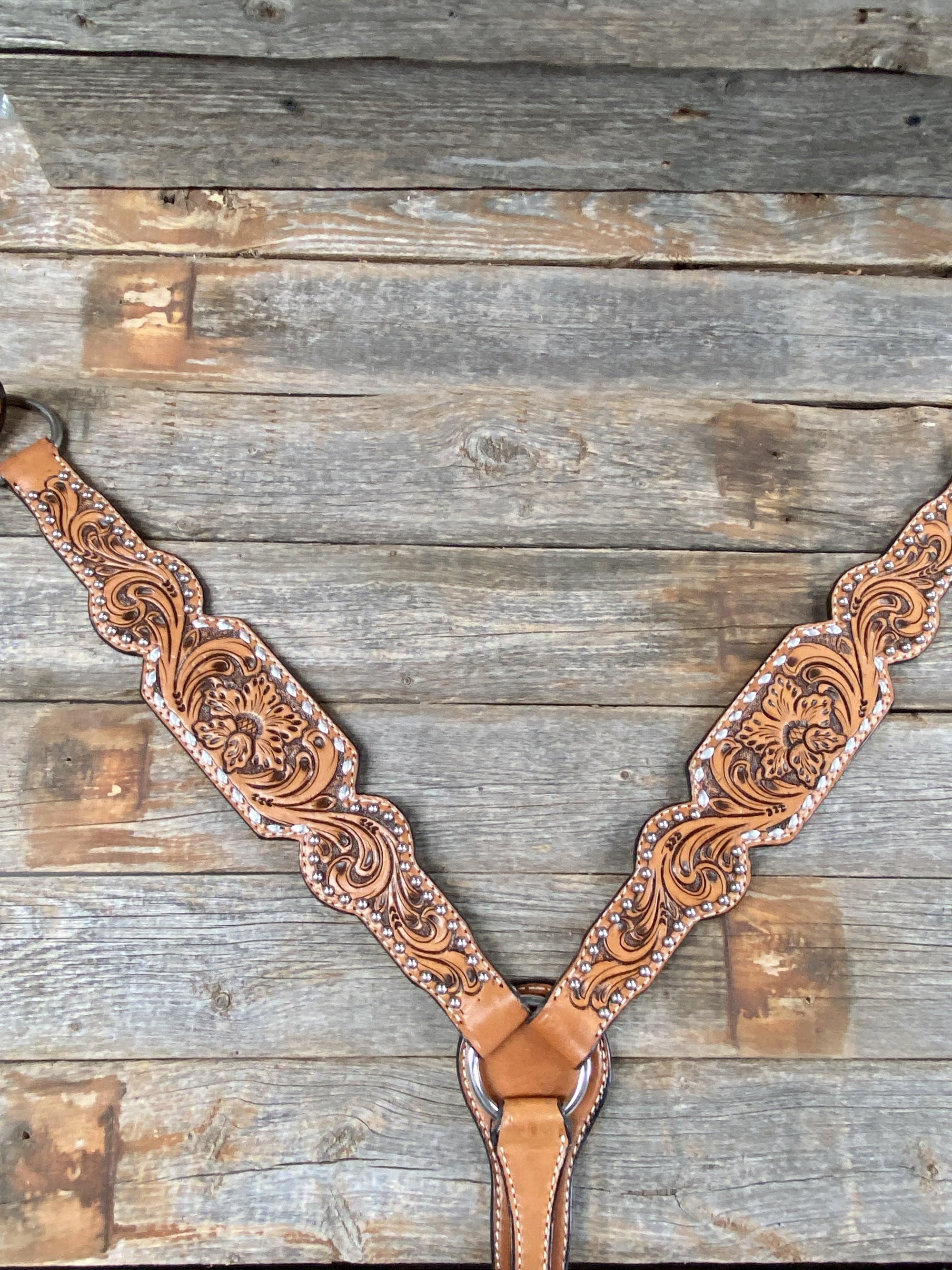 Light Oil Floral Tooled Silver Buckstitching &amp; Dots Breastcollar