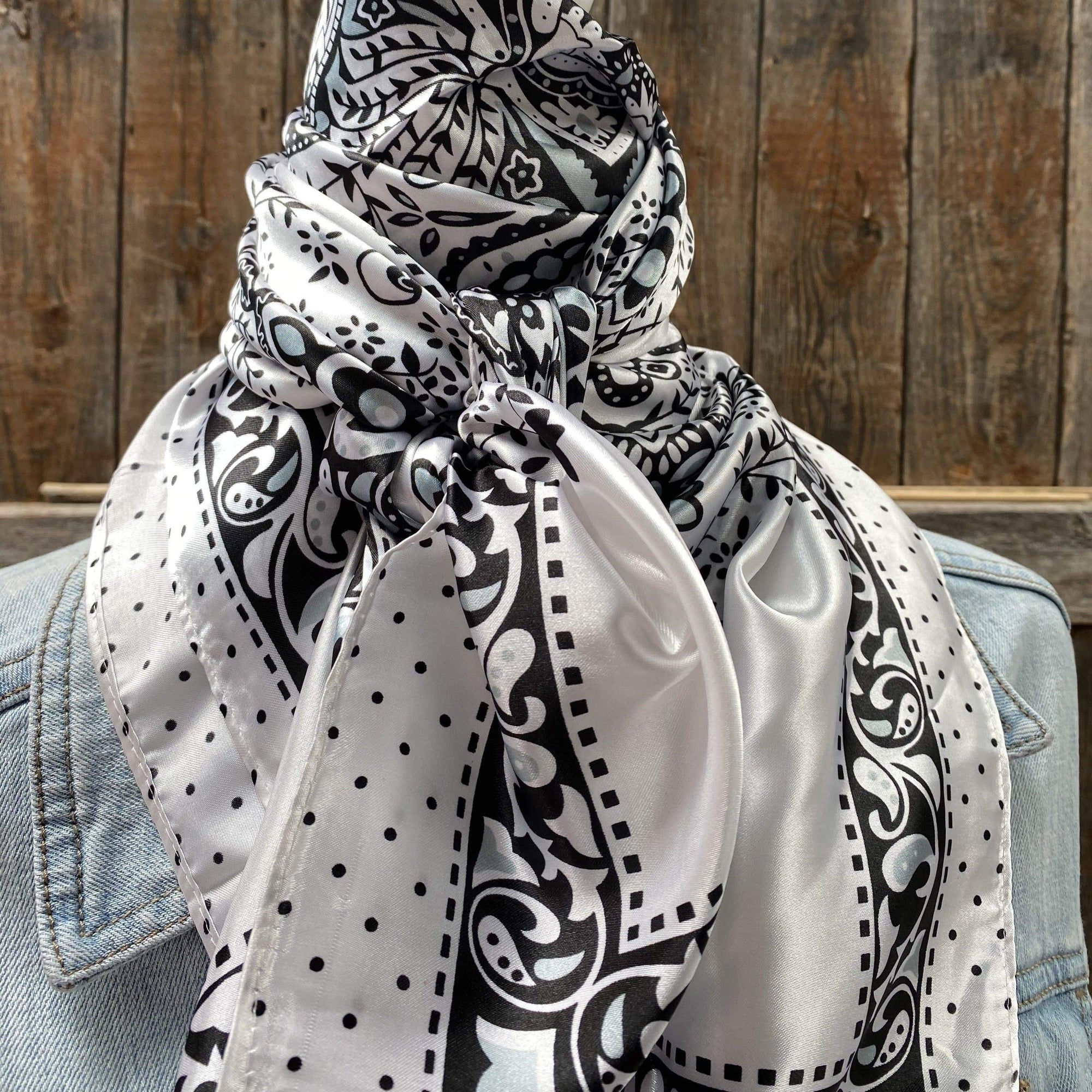 35X35" Black/White Polka Dot &amp; Paisley Wild Rag / Scarf WR444