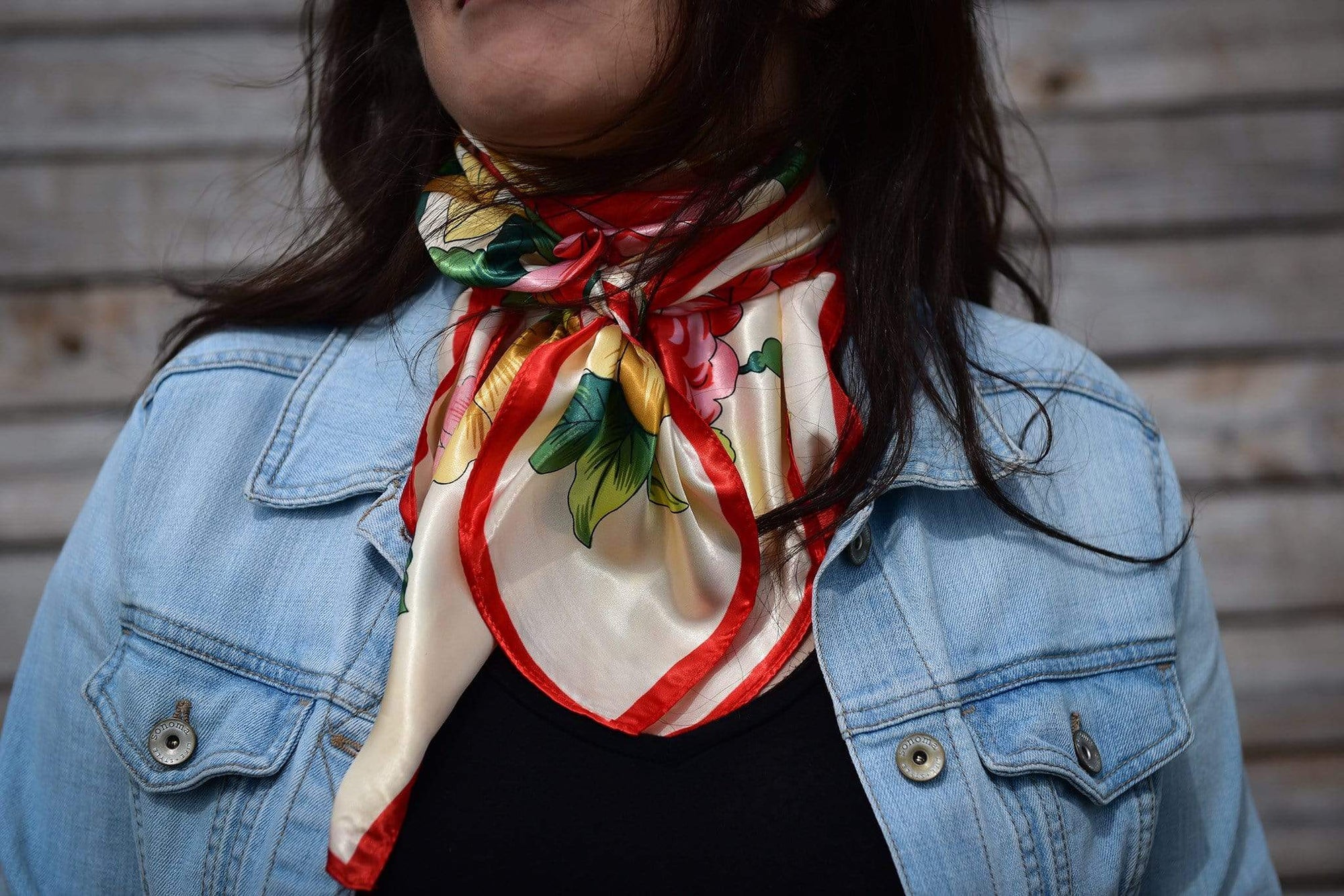 35X35"  Red Green &amp; Gold Floral Wild Rag / Scarf WR832